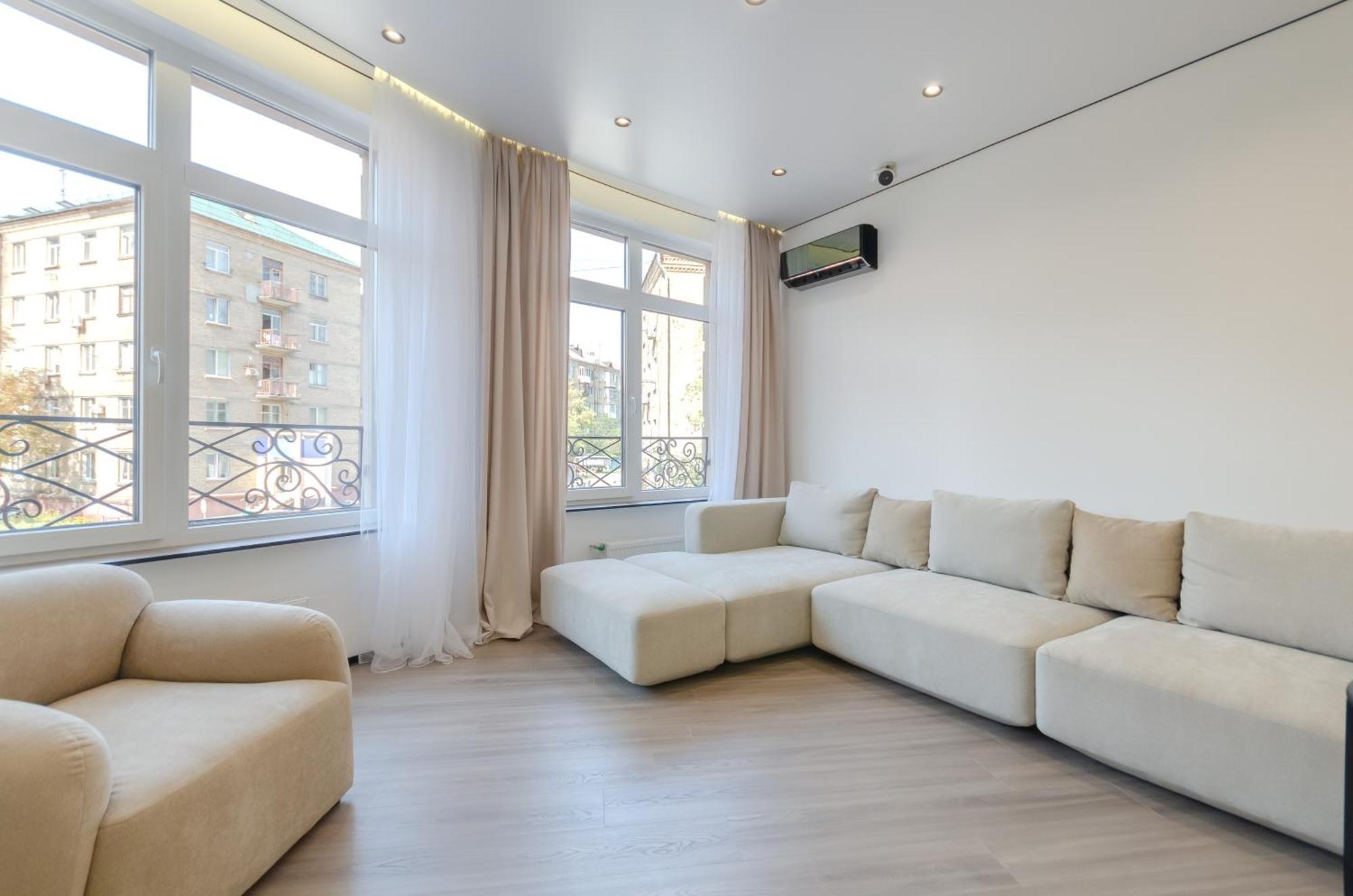 Petrovdom 02-76B Luxury Living In Rc Pechersk Plaza, Mykhaila Boichuka 19-А Kiev Dış mekan fotoğraf