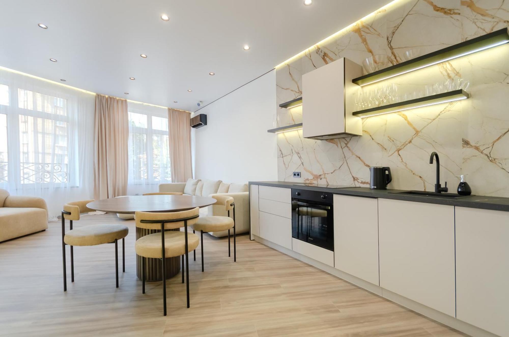 Petrovdom 02-76B Luxury Living In Rc Pechersk Plaza, Mykhaila Boichuka 19-А Kiev Dış mekan fotoğraf